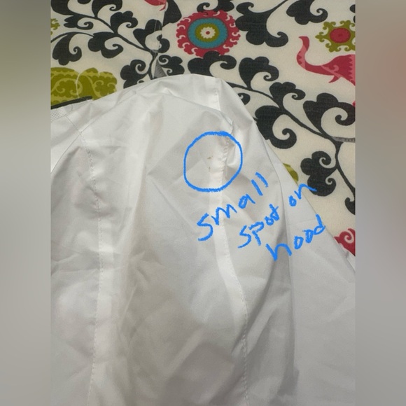 Calvin Klein White Hooded Windbreaker - Picture 7 of 9